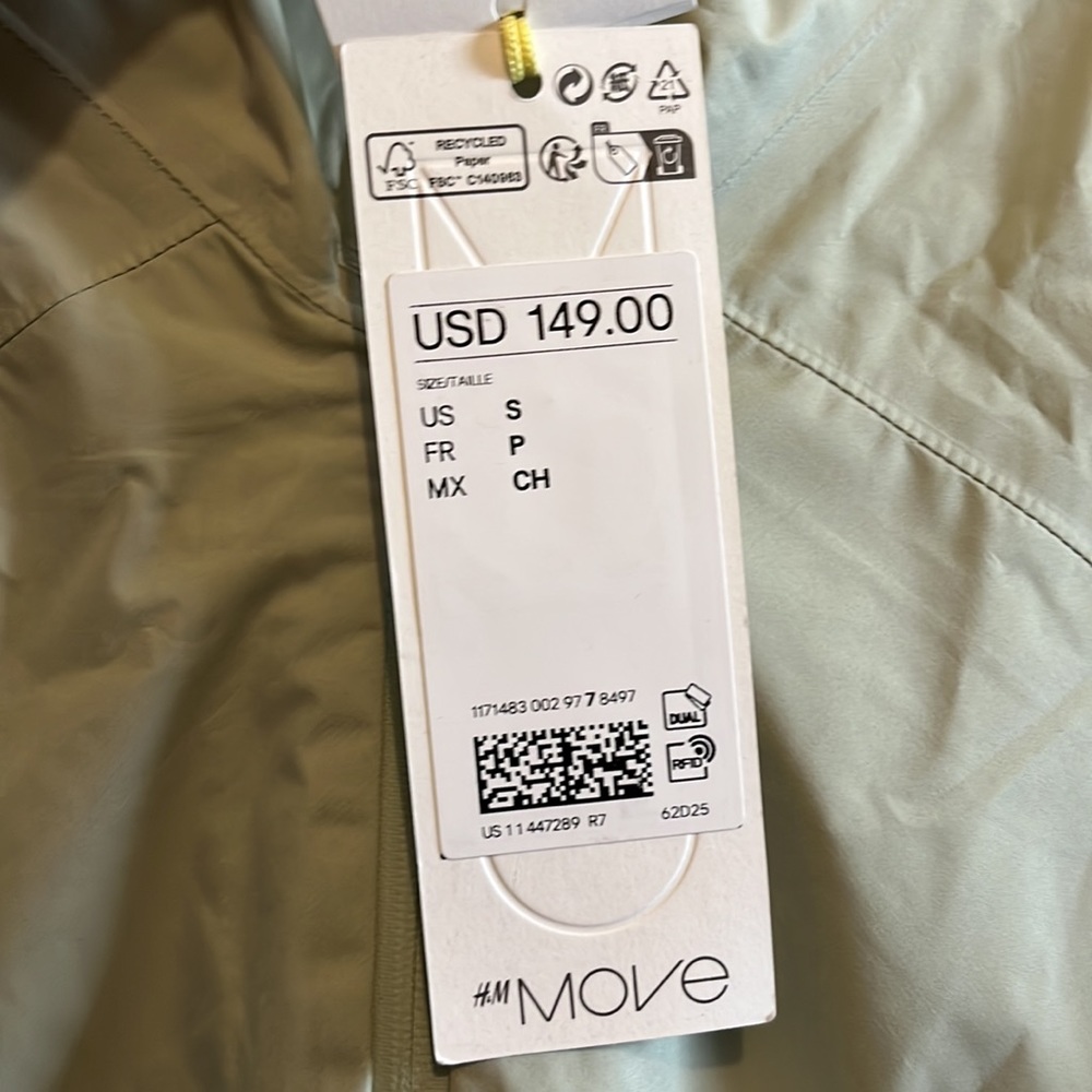 H&M Move Wind/Rain Jacket - Picture 6 of 7
